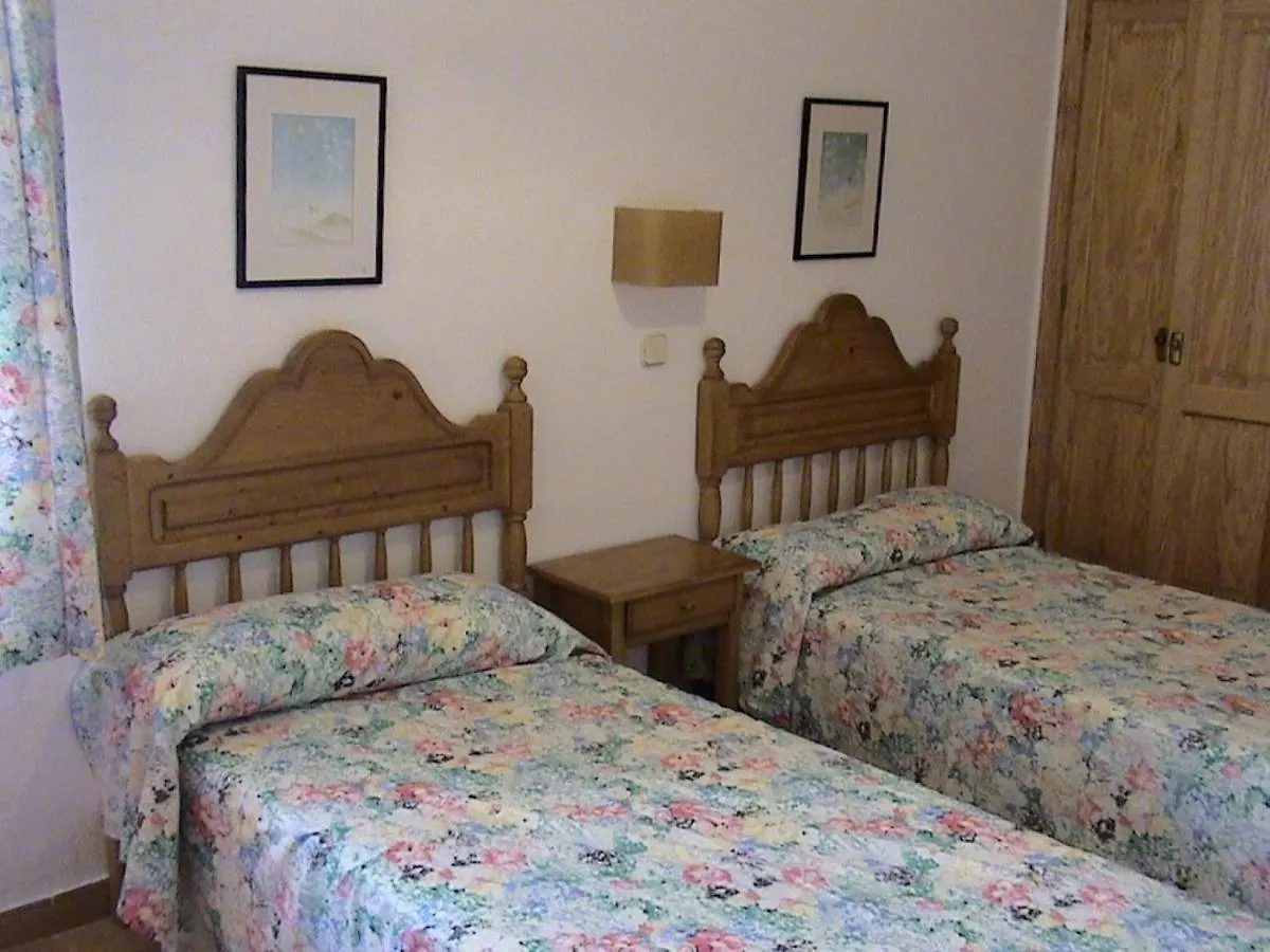 Apartamentos Rocas Marinas Punta Grossa 0*,  Spain